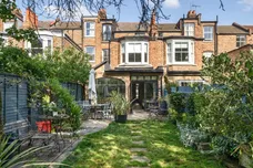 Priory Avenue Crouch End N8 photo 2