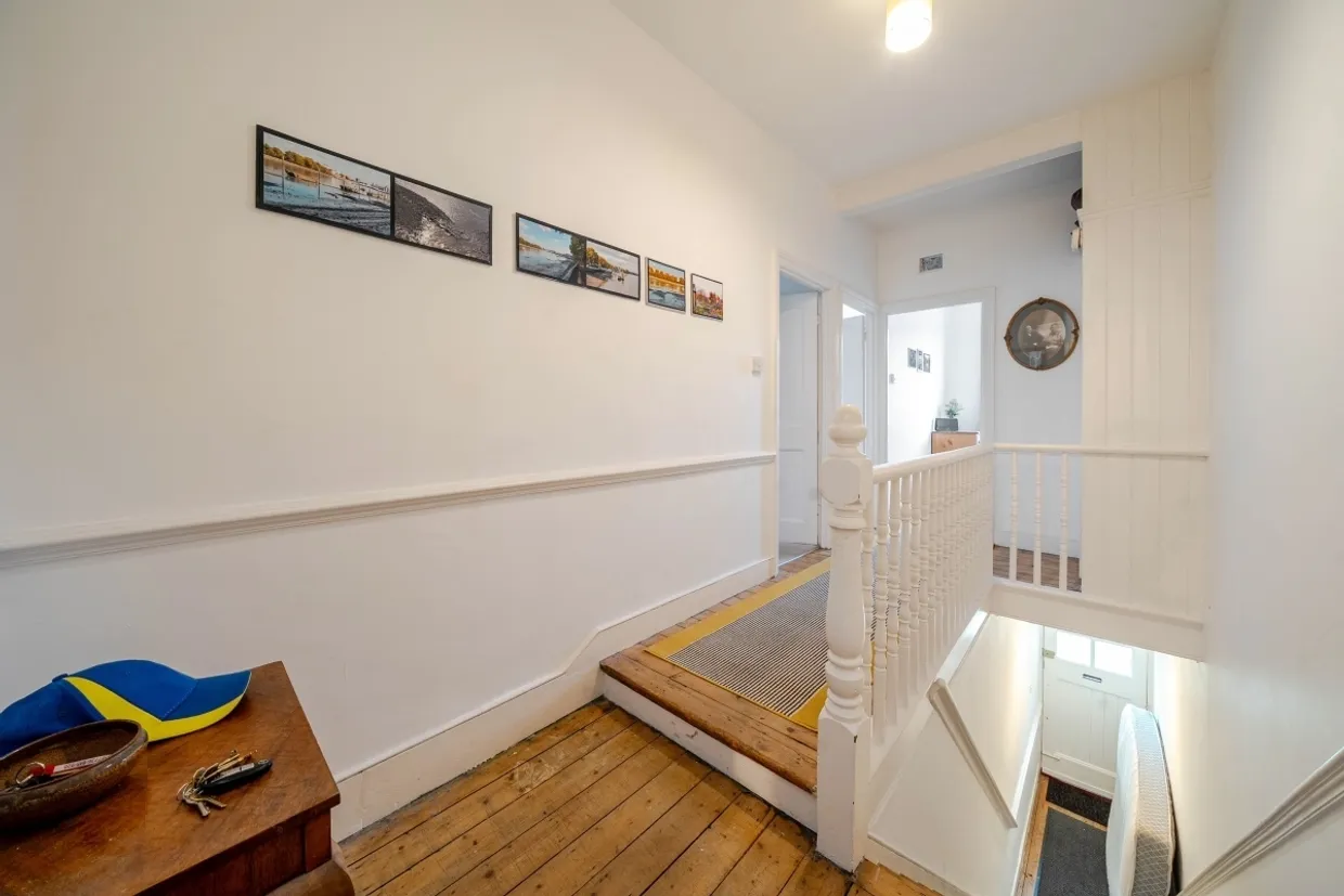 Waldron Road London SW18 photo 8