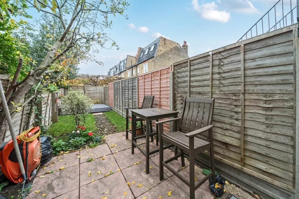 Waldron Road London SW18 photo 12