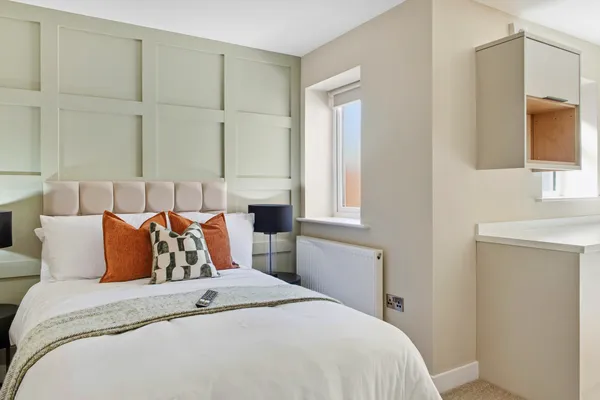 Room 2, Wellington street NG10
