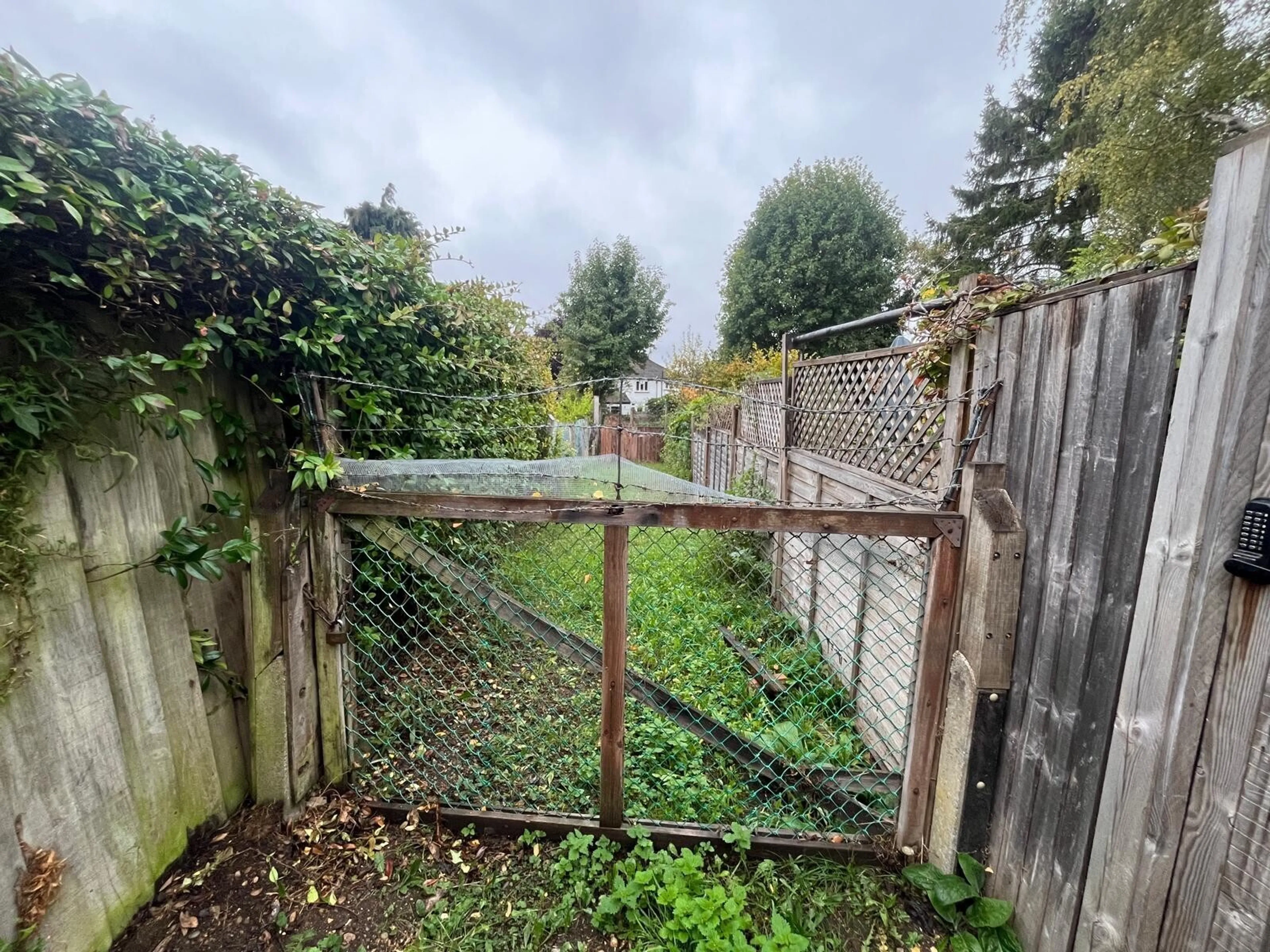 Property at Villiers Road, WATFORD