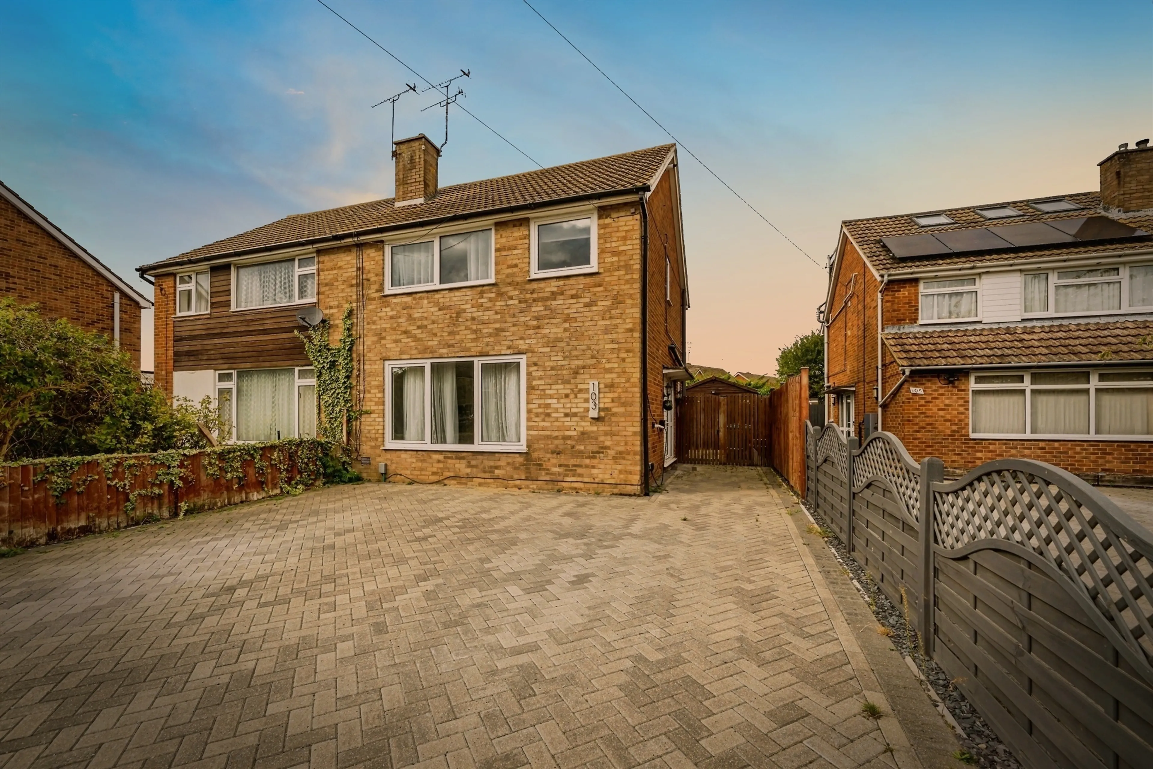 Property at Ingram Avenue, Aylesbury