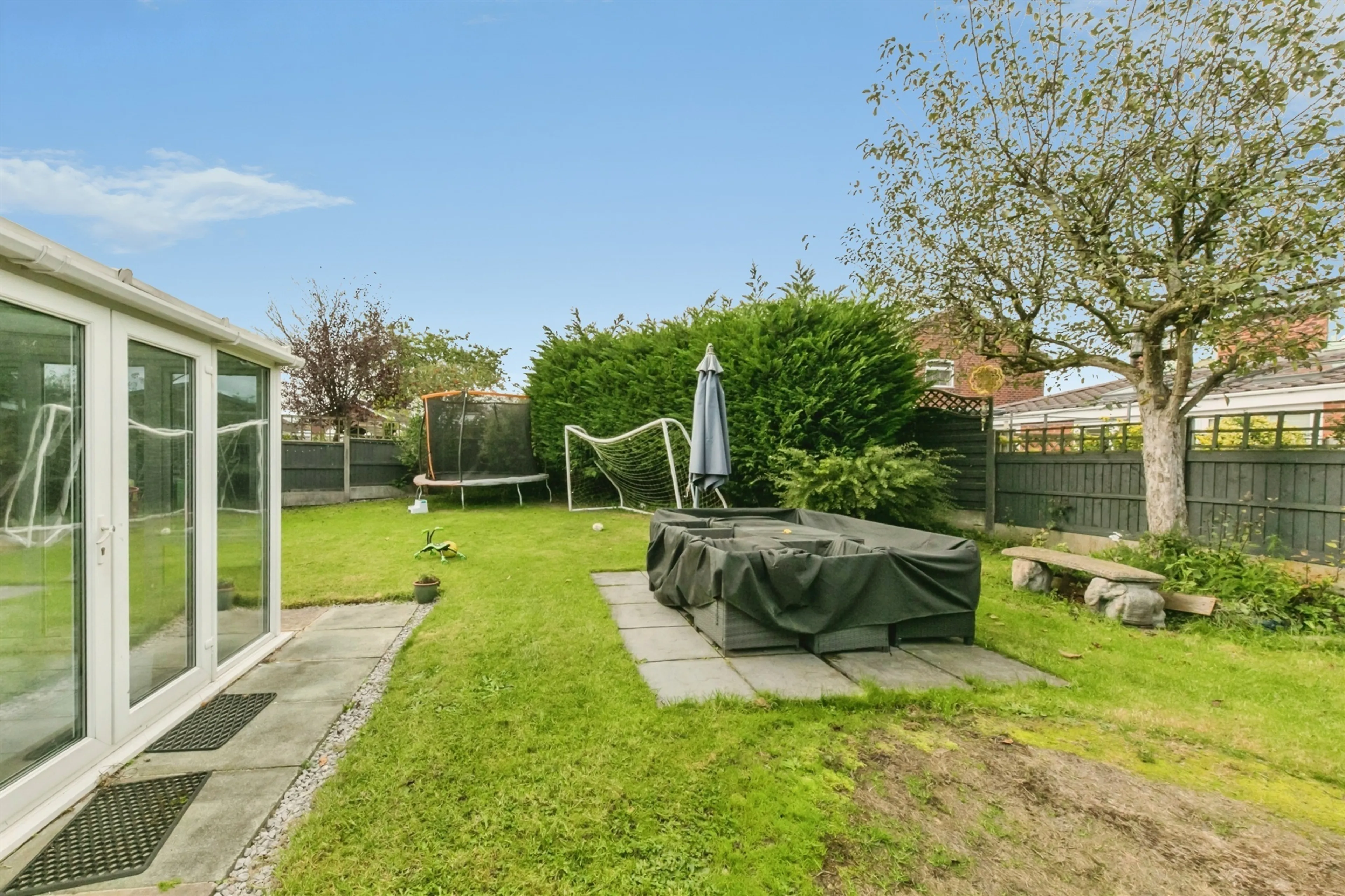 Property at Shores Green Drive, Wincham, Northwich
