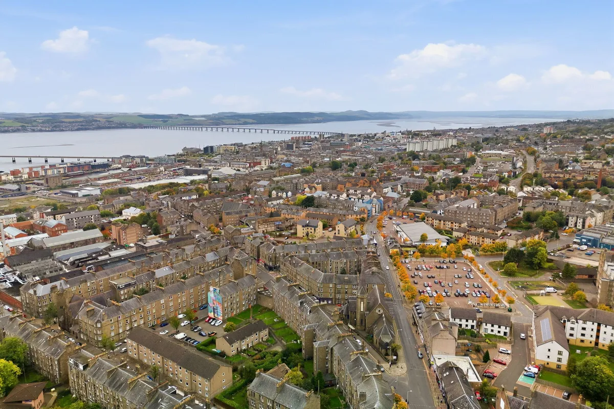 Baldovan Terrace, Dundee, DD4 6LS