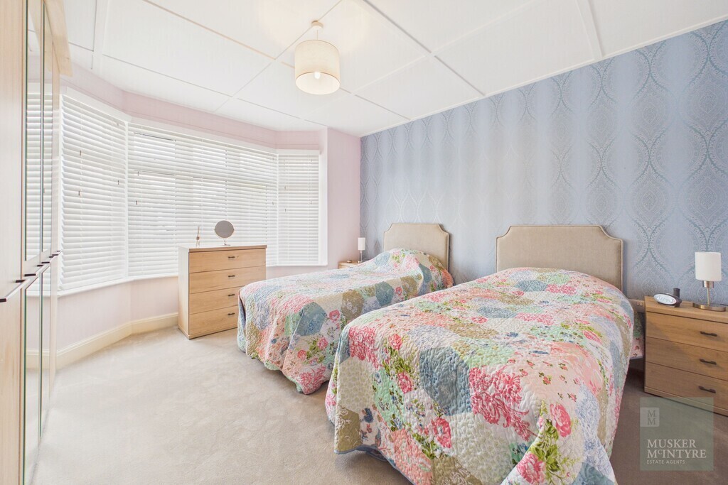 13 Hillside Road East, Bungay Image 13