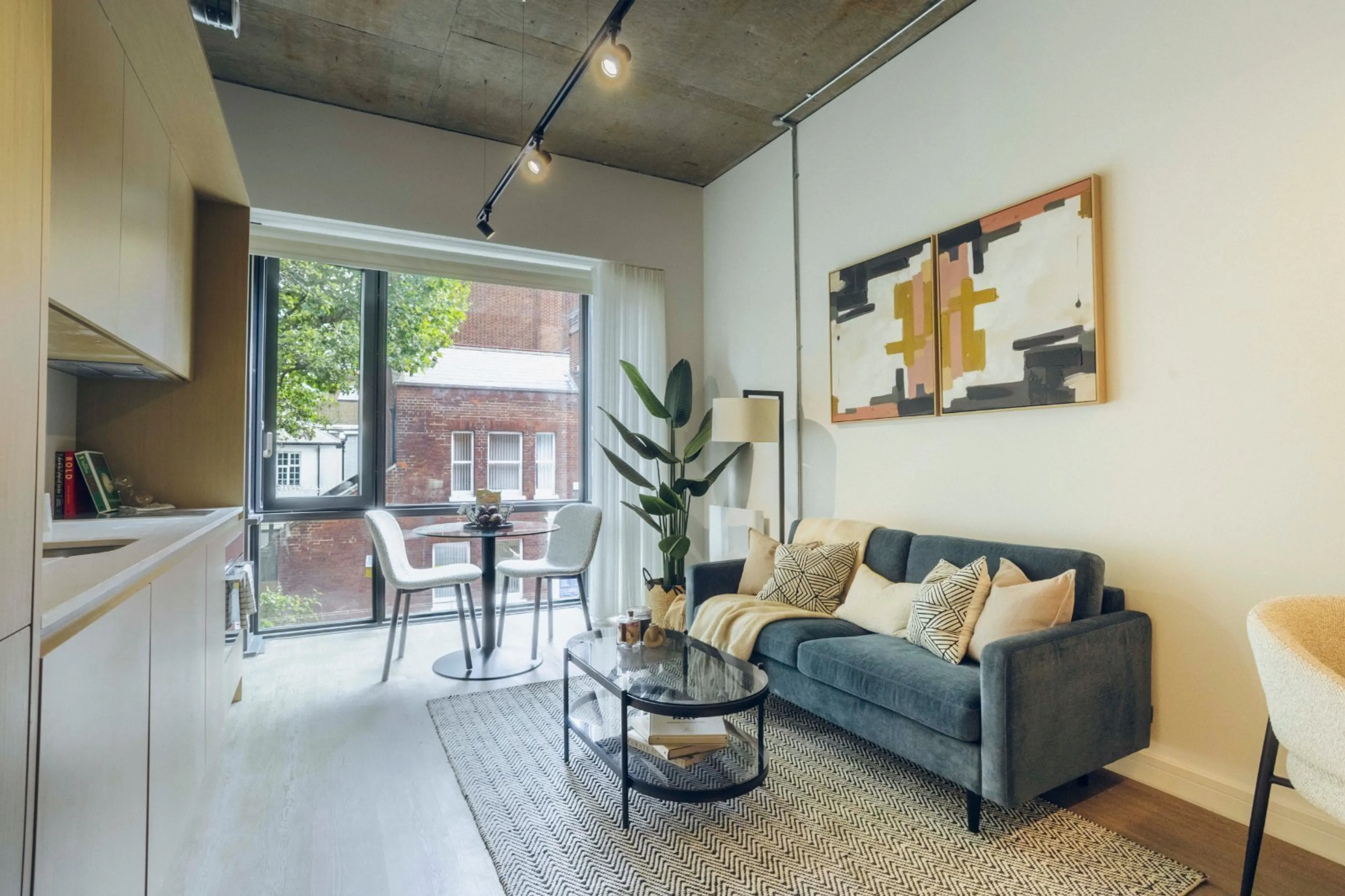 Property at Hammersmith Road, London, W6