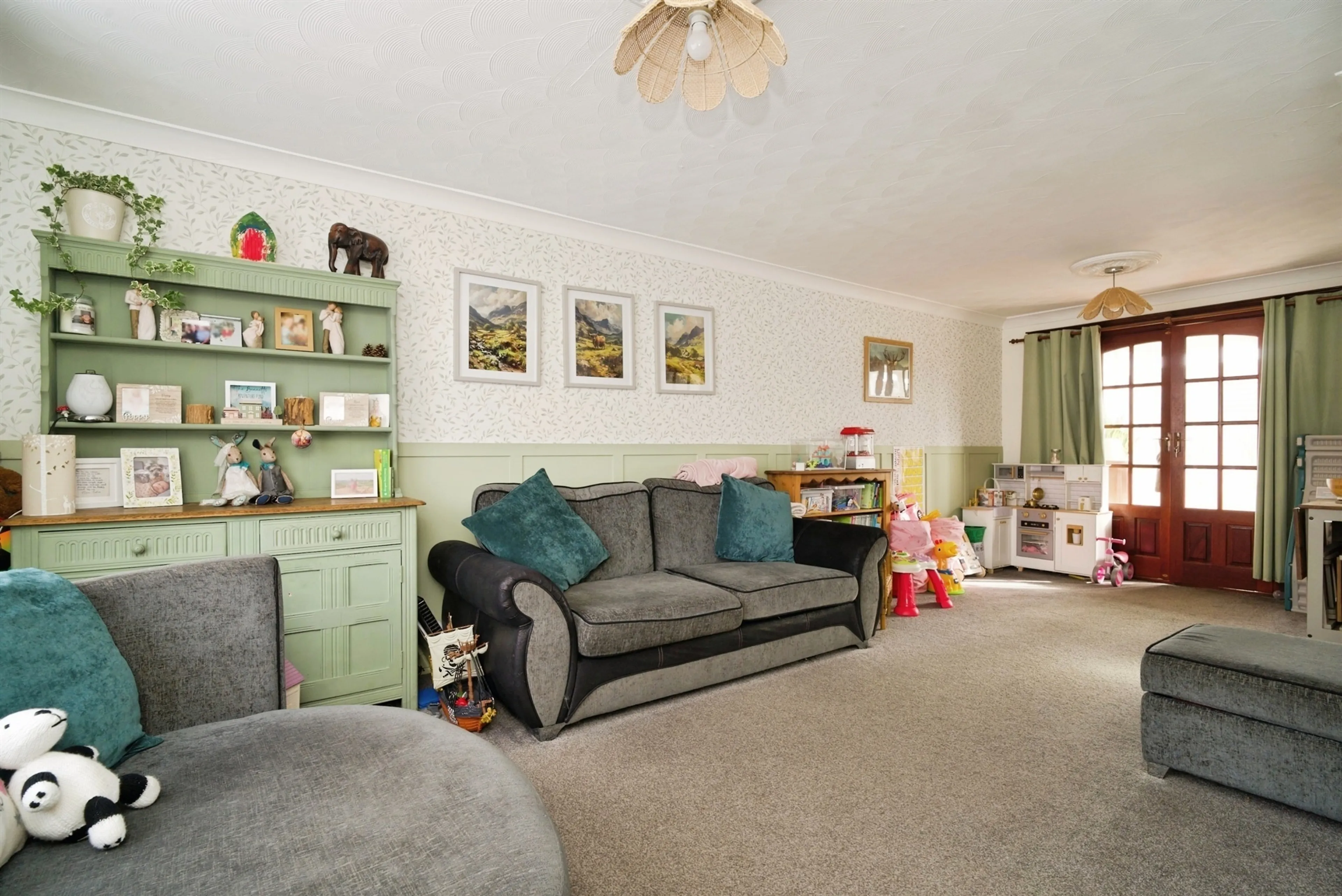 Property at West End Avenue, Royston, Barnsley