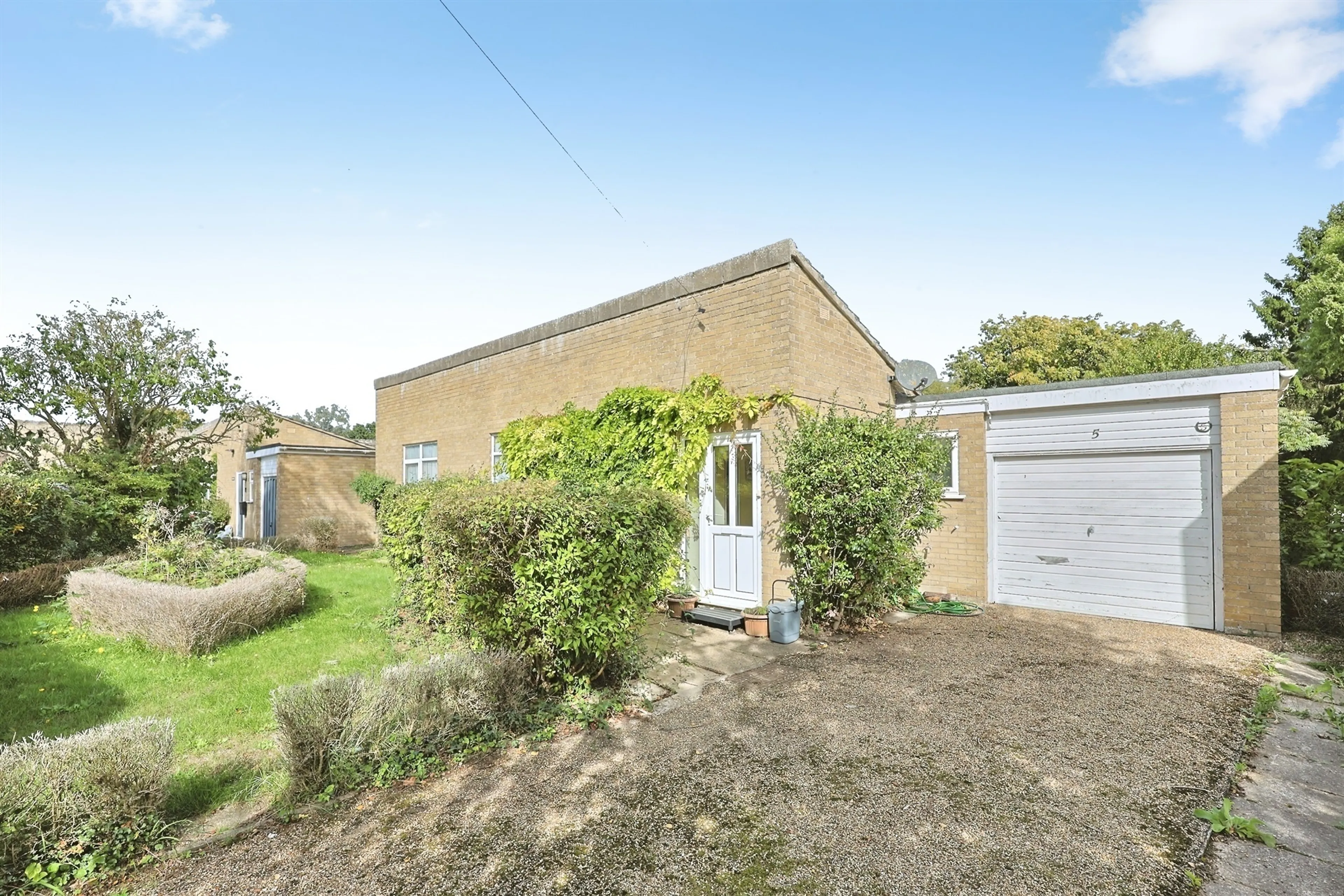 Property at Warrens Way, Tacolneston, Norwich