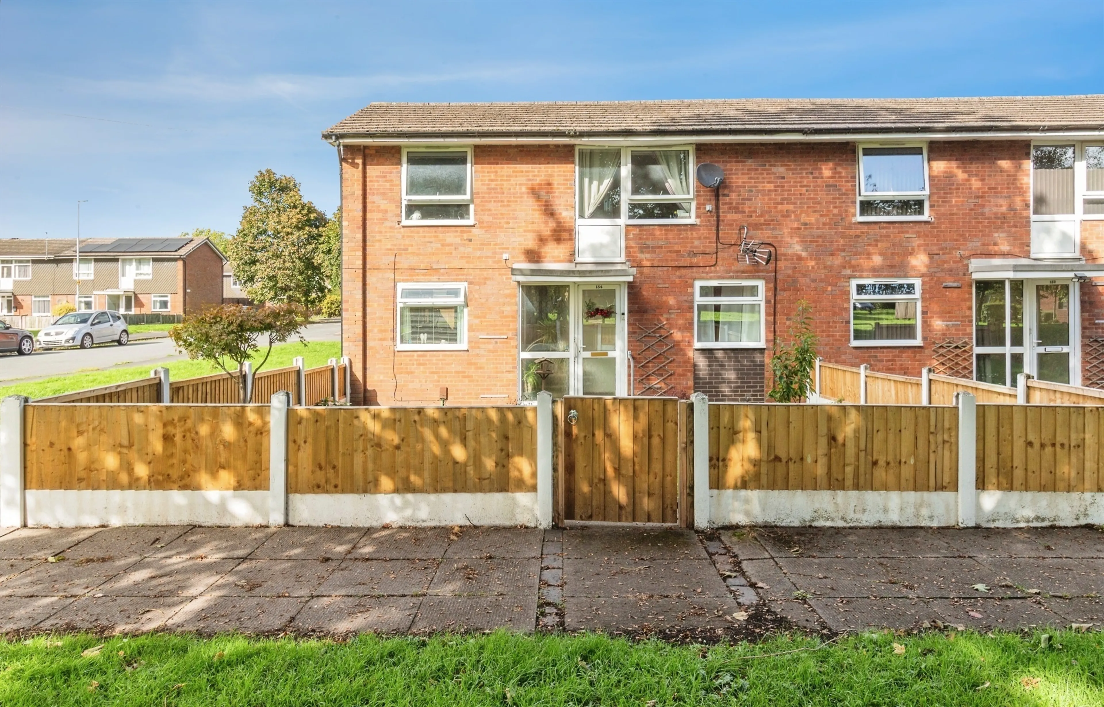 Property photo 0