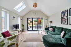 Southcourt Drive, Cheltenham, GL53 photo 3