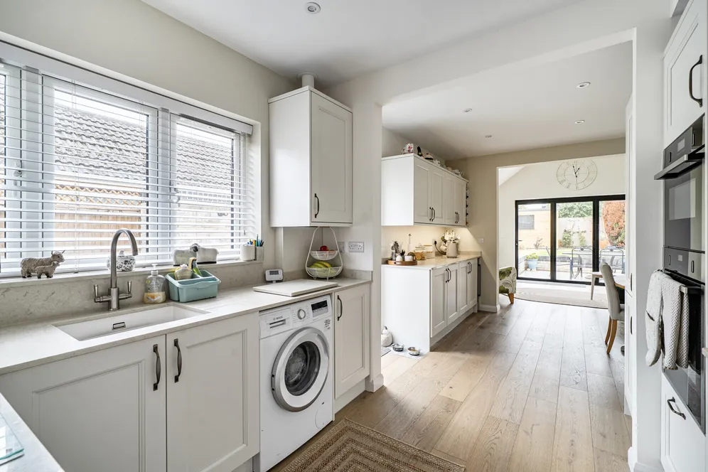 Southcourt Drive, Cheltenham, GL53 photo 5