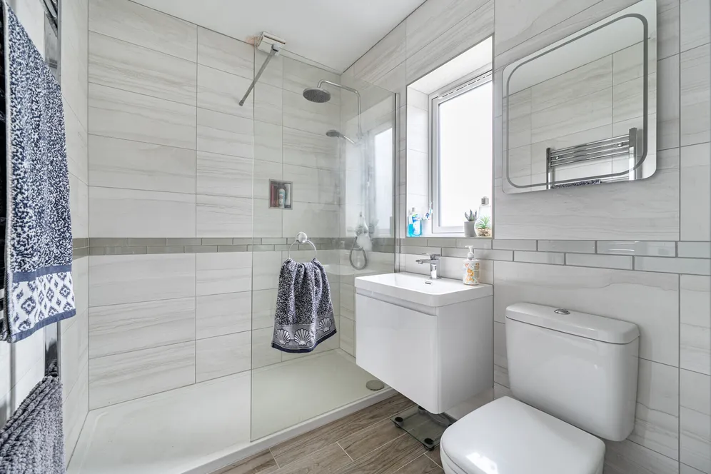 Southcourt Drive, Cheltenham, GL53 photo 8
