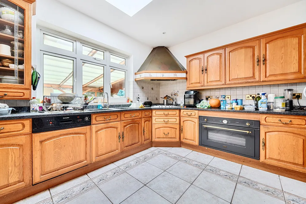 Greenway, Totteridge, N20 photo 2