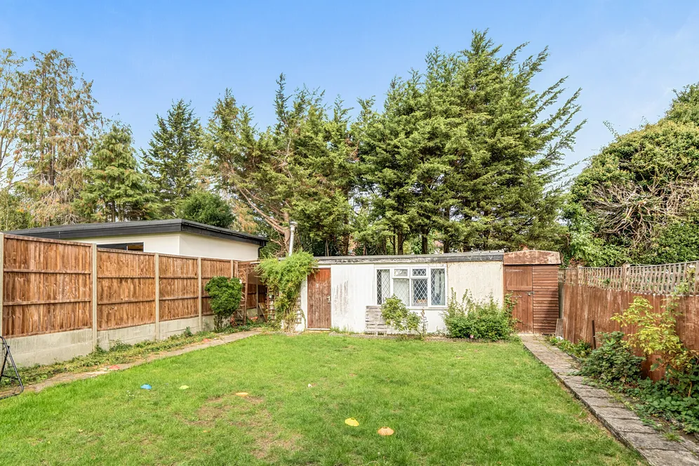 Greenway, Totteridge, N20 photo 6