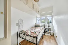 Greenway, Totteridge, N20 photo 9