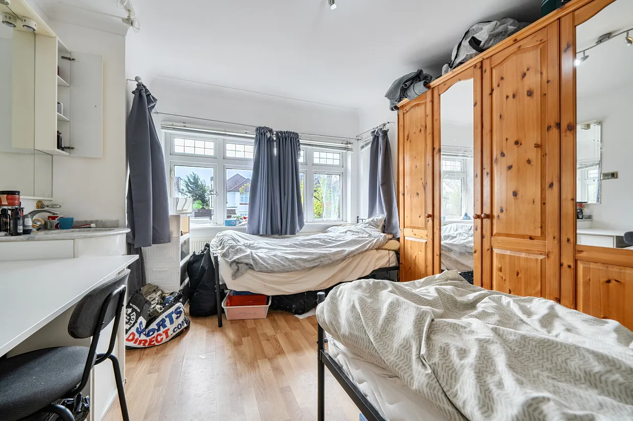 Greenway, Totteridge, N20 photo 15