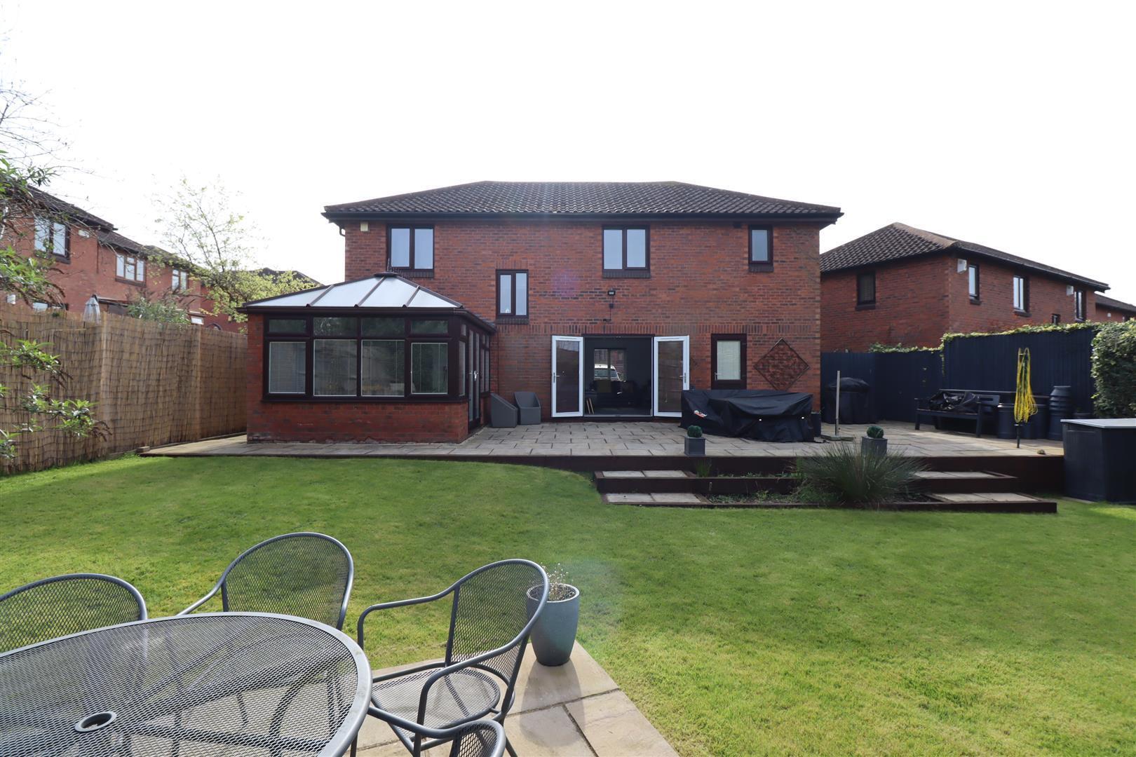 Coberley Close, Downhead Park, Milton Keynes Image 18
