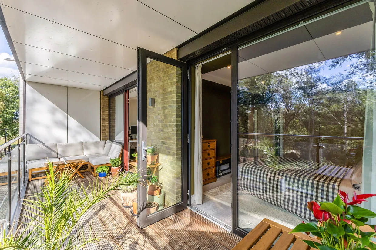 36 Knaresborough Drive, London, SW18 photo 6