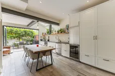 Priory Road, London, W4 photo 3