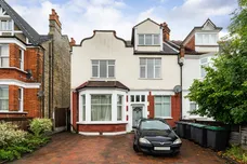 Alexandra Park Road London N10 photo 4