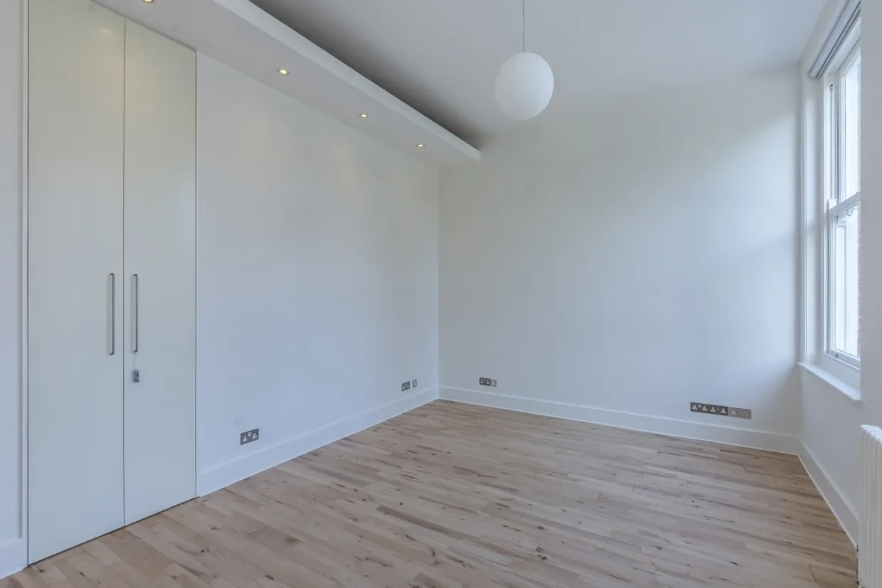 Redington Road London NW3 photo 13