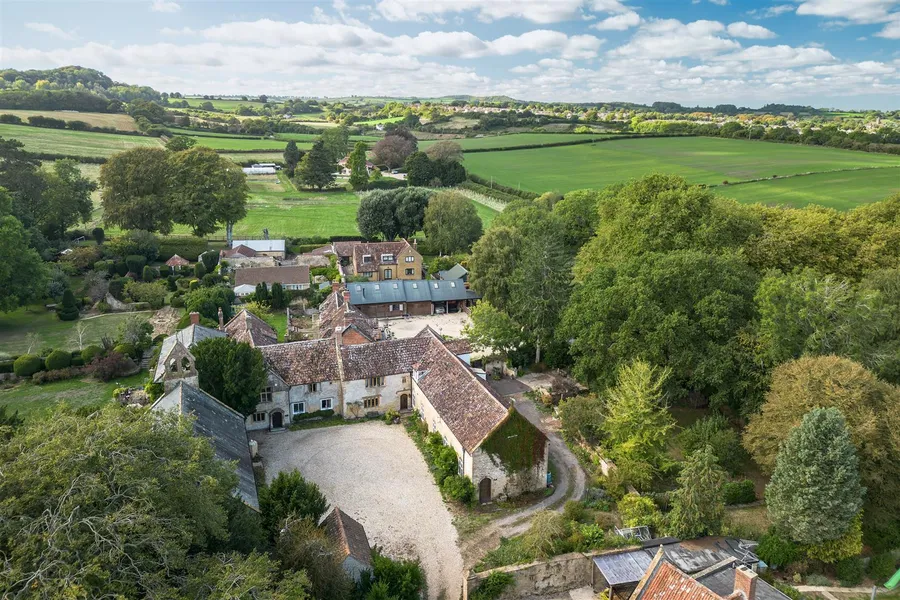 Property Image 28