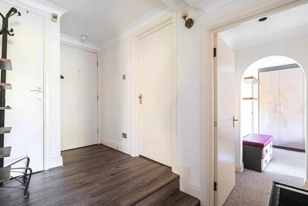 Elgin Avenue London W9 photo 6