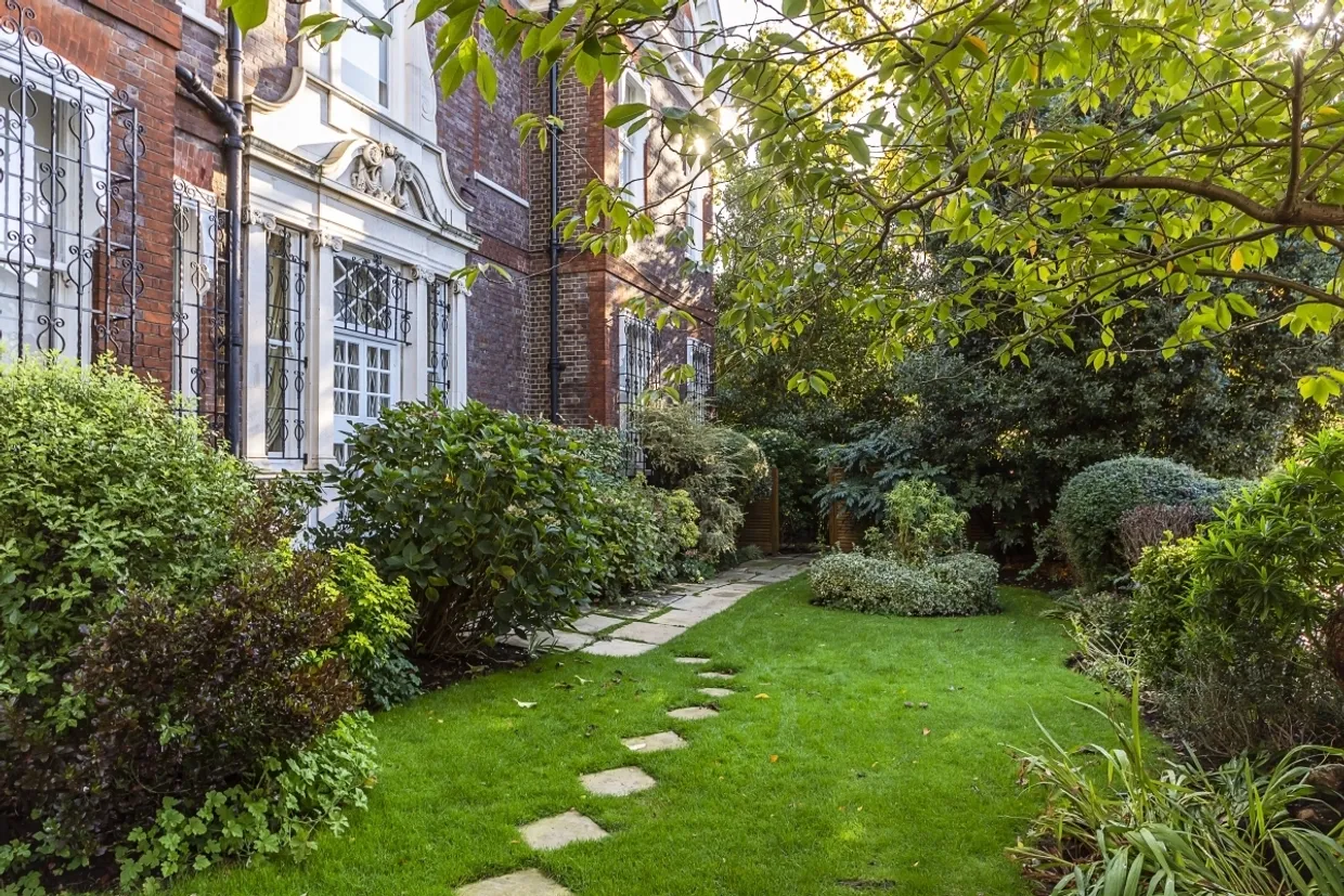 Redington Road London NW3 photo 21