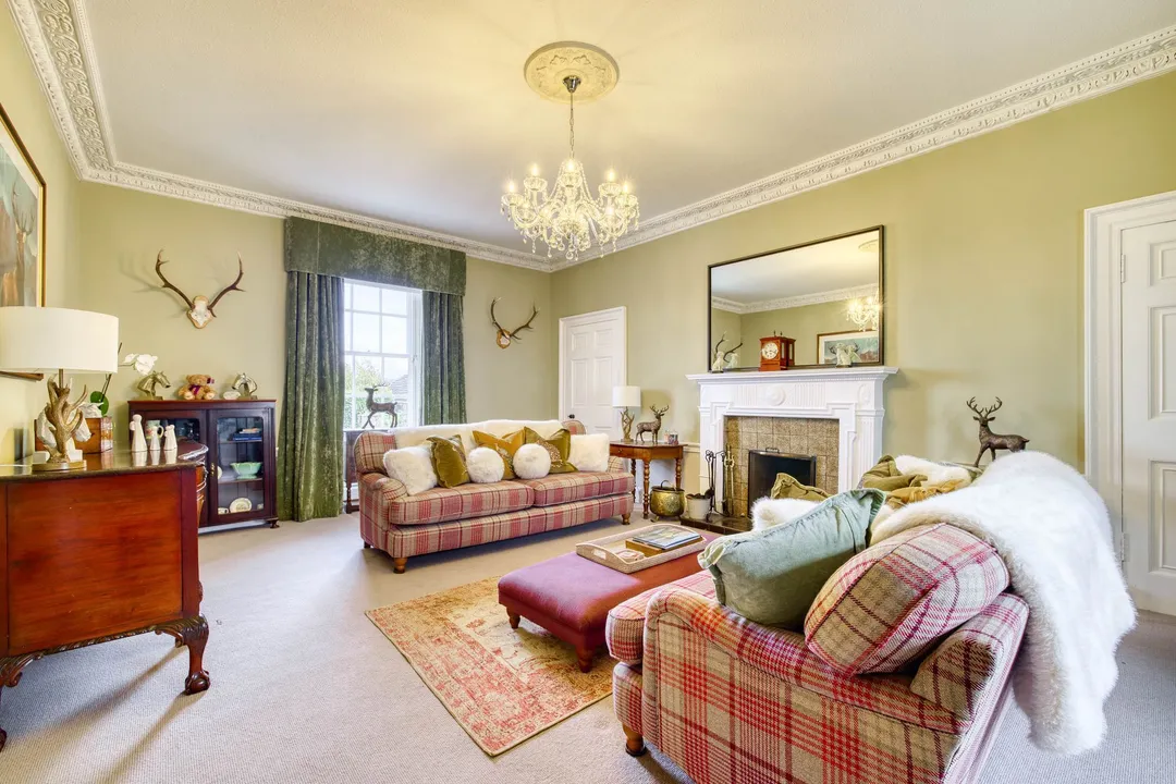 https://mr0.homeflow-assets.co.uk/files/photo/image/48608/7644/_x_/003A4955_HDR-64.jpg
