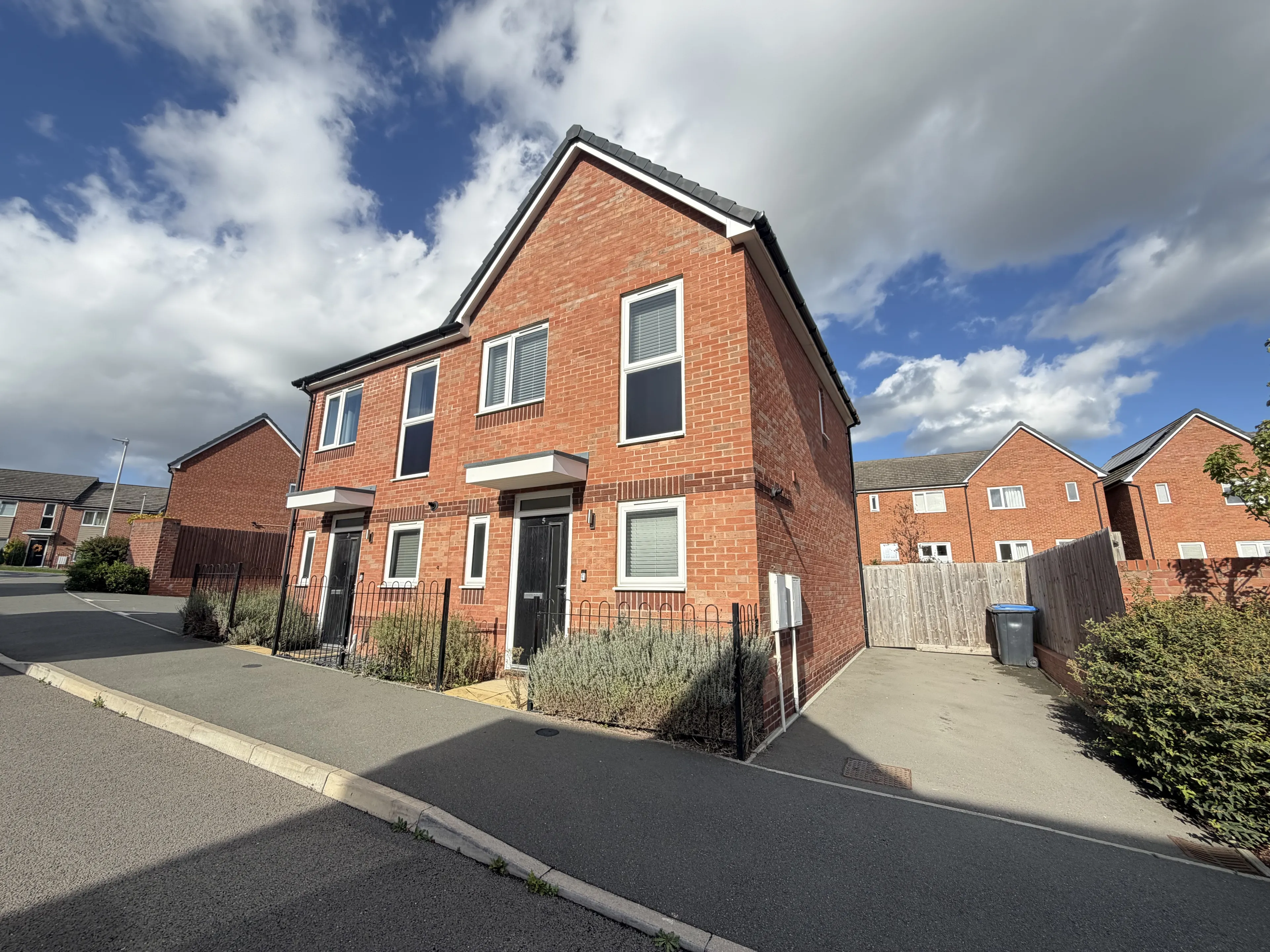 Property at Wynne Crescent, RUGBY