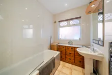 Springfield Avenue, London, N10 photo 5