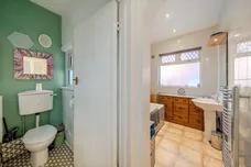 Springfield Avenue, London, N10 photo 6