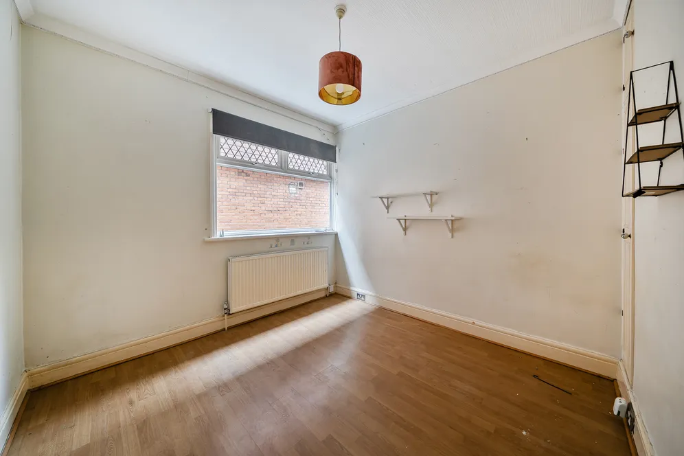 Springfield Avenue, London, N10 photo 13