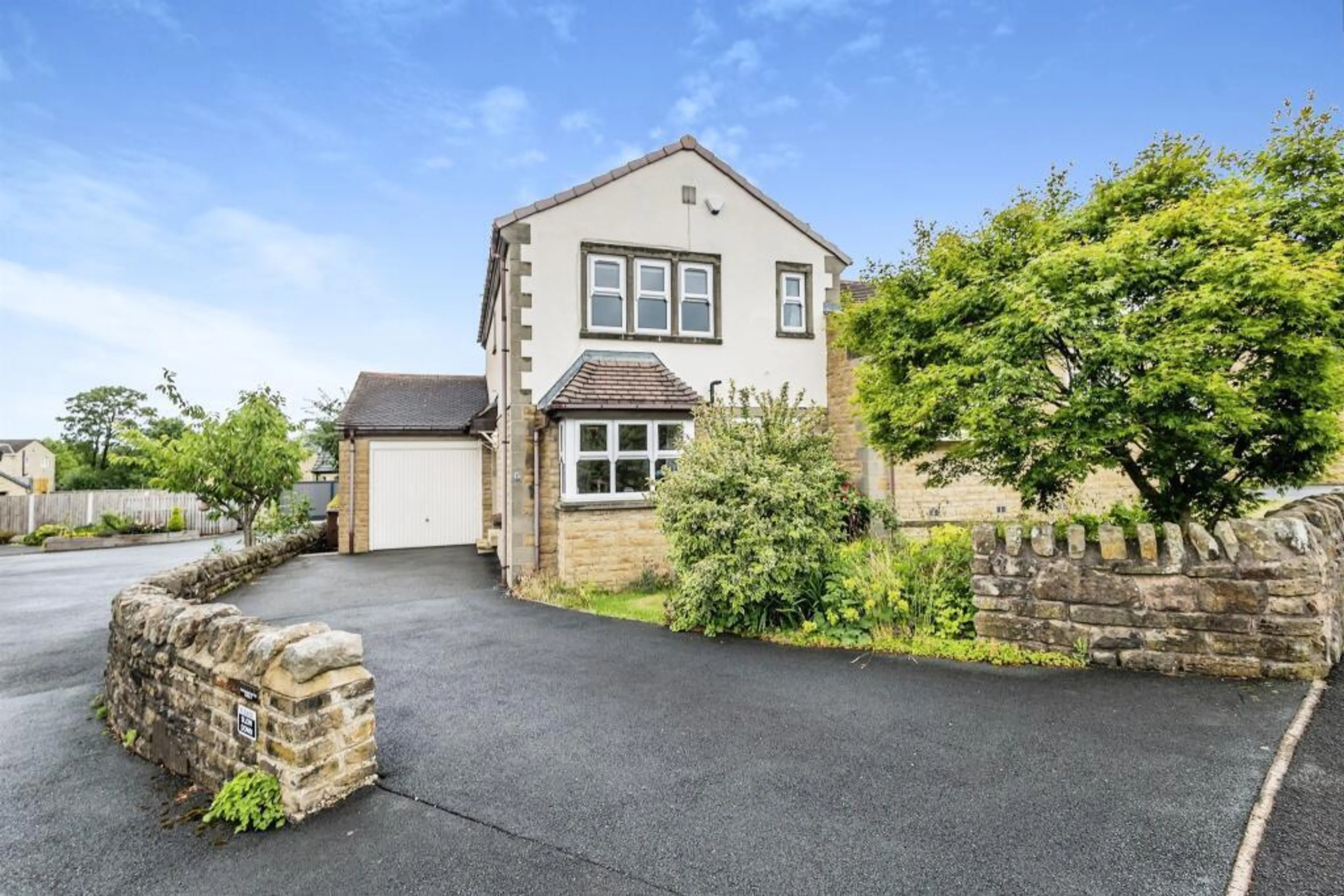 Property at Sandymoor, Allerton, Bradford