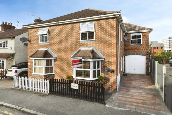 Victoria Road, Warley, Brentwood, Ess...