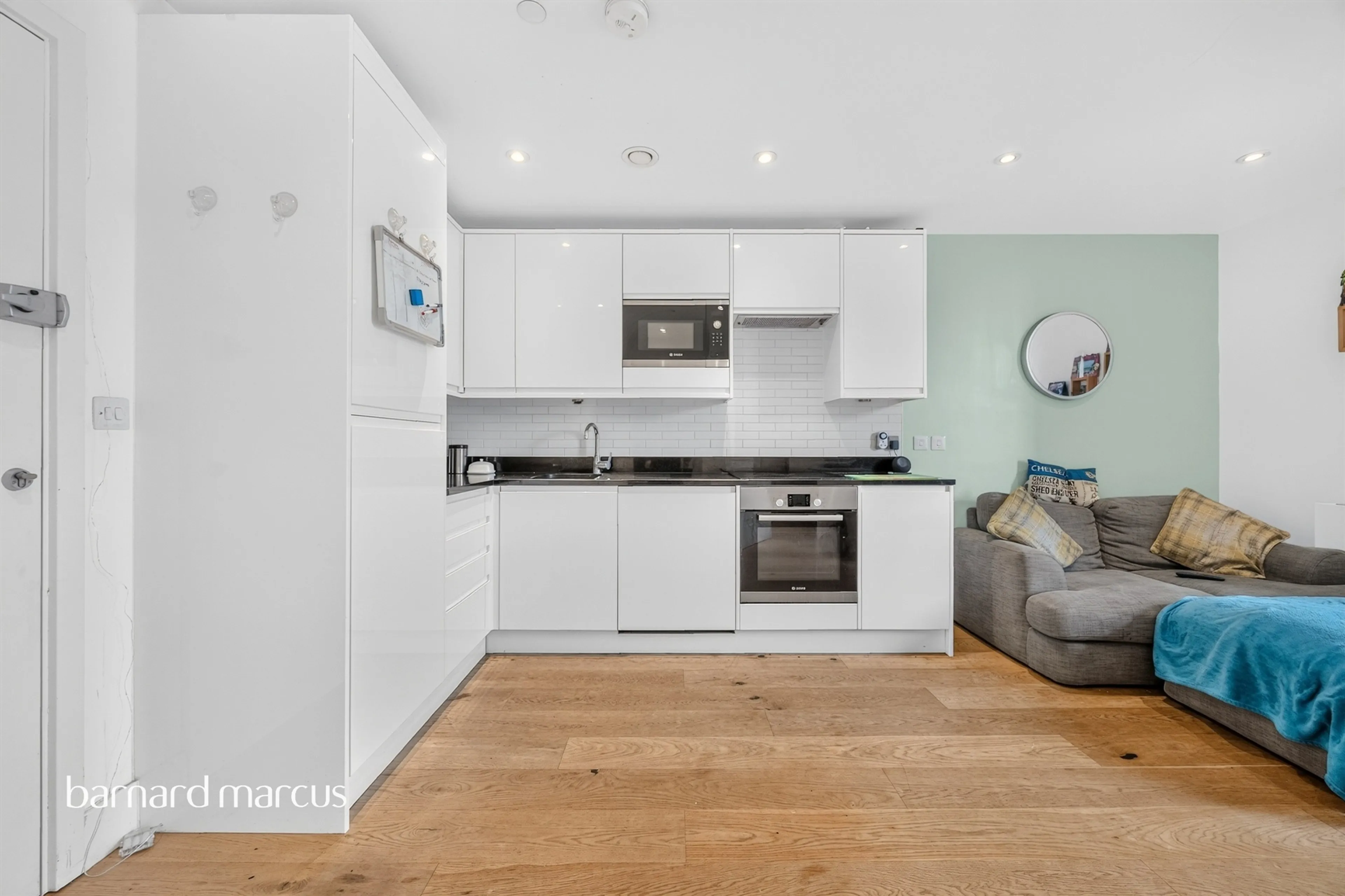 Property at South End, Croydon