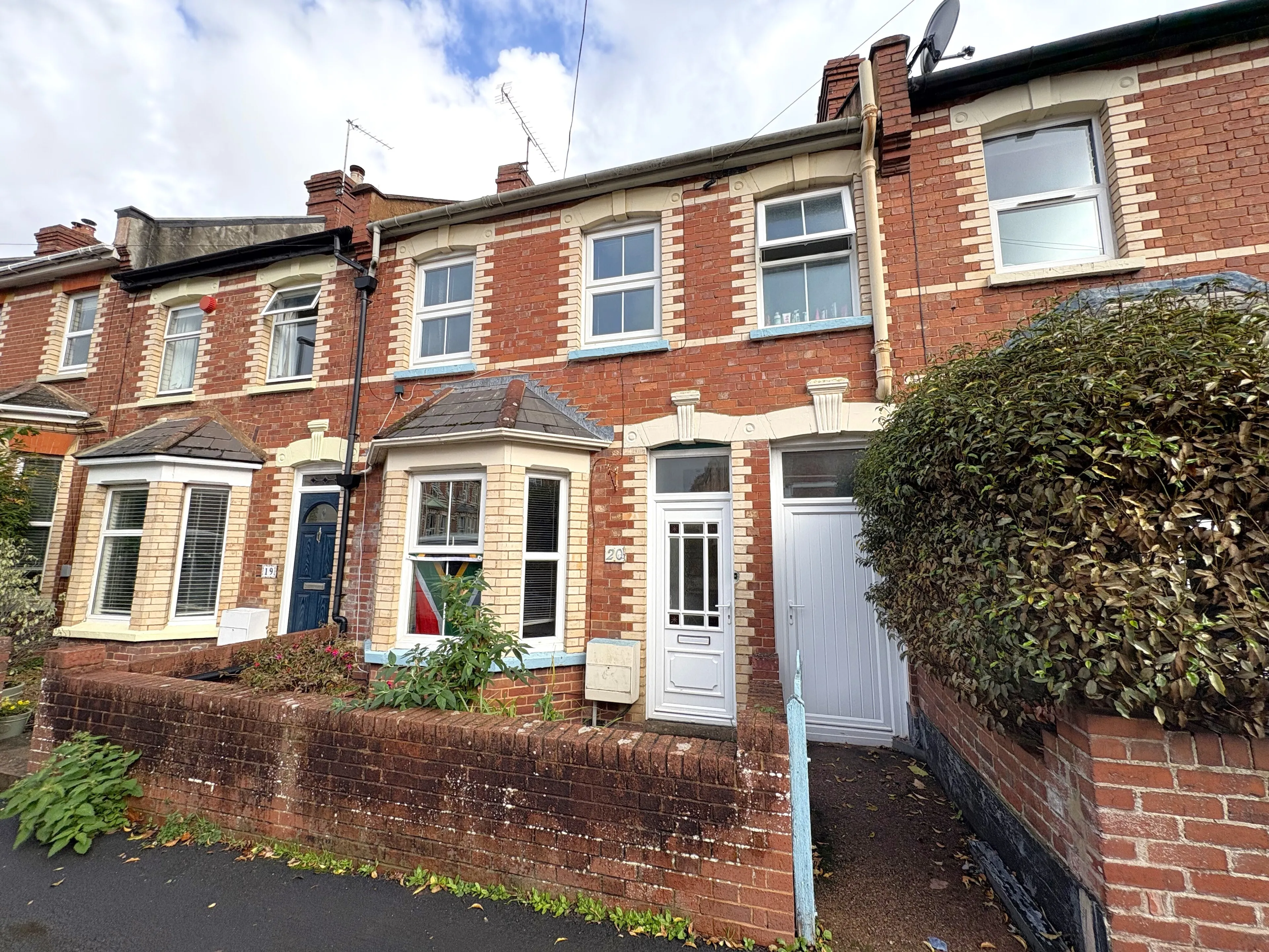 Property photo 0