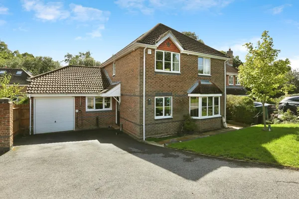 Shorewood Close, Warsash, Southampton...
