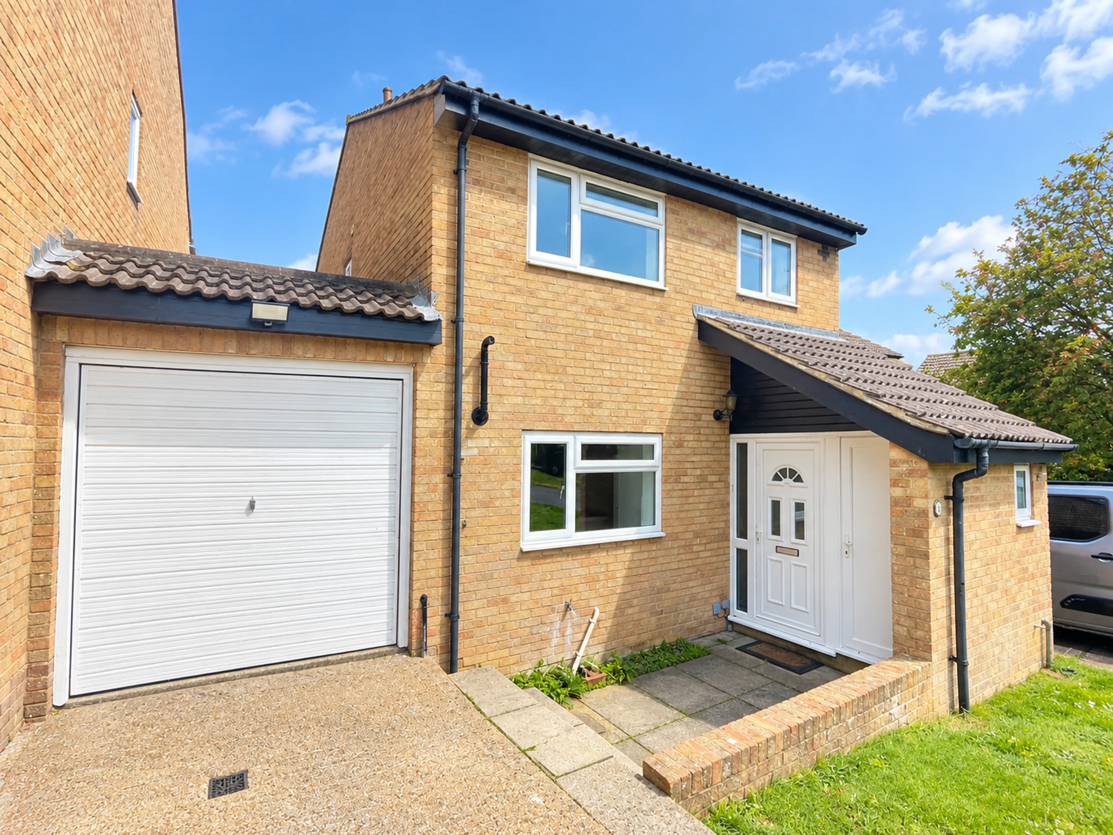 Property at Glynn Rise, Peacehaven