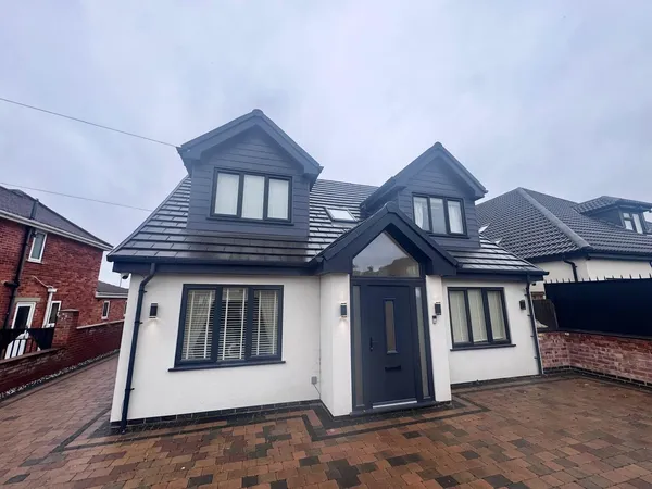 Prestwood Drive, Beechdale, NG8