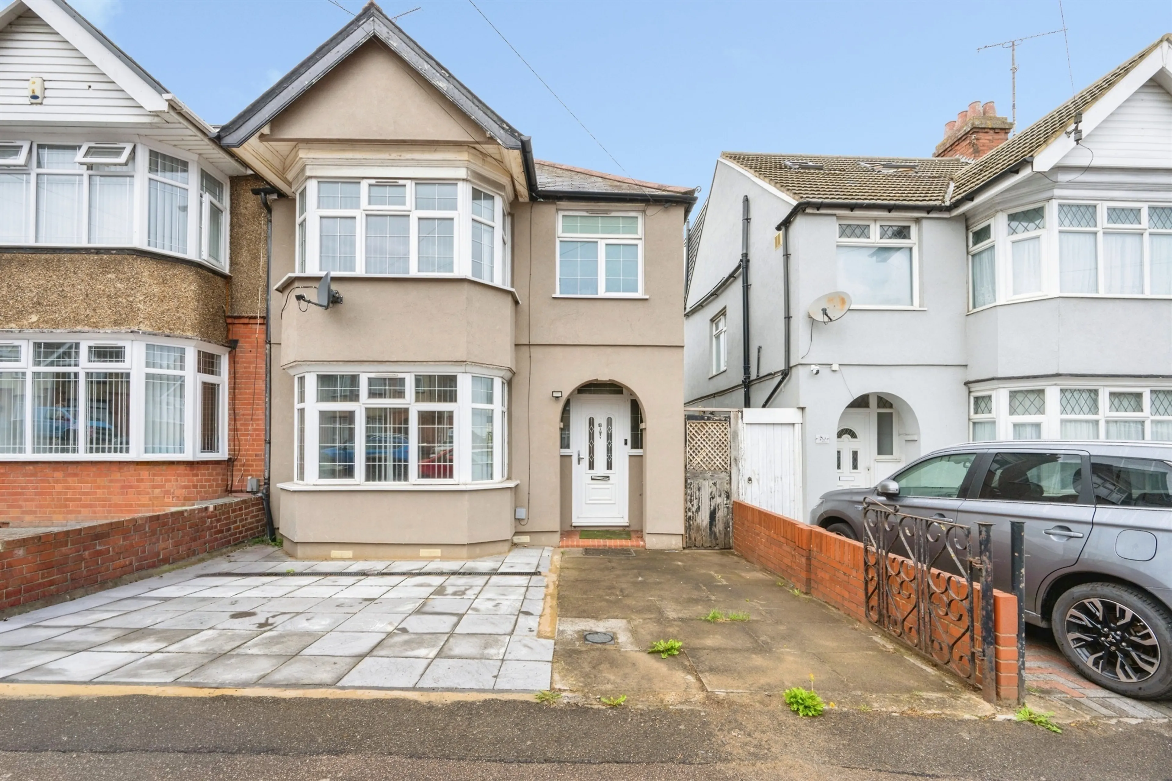 Property photo 0
