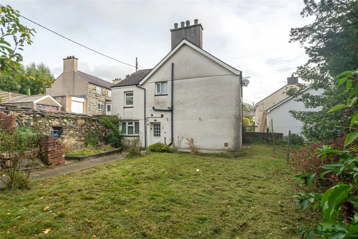 Pantglas Road, Bethesda, Bangor, Gwynedd, LL57