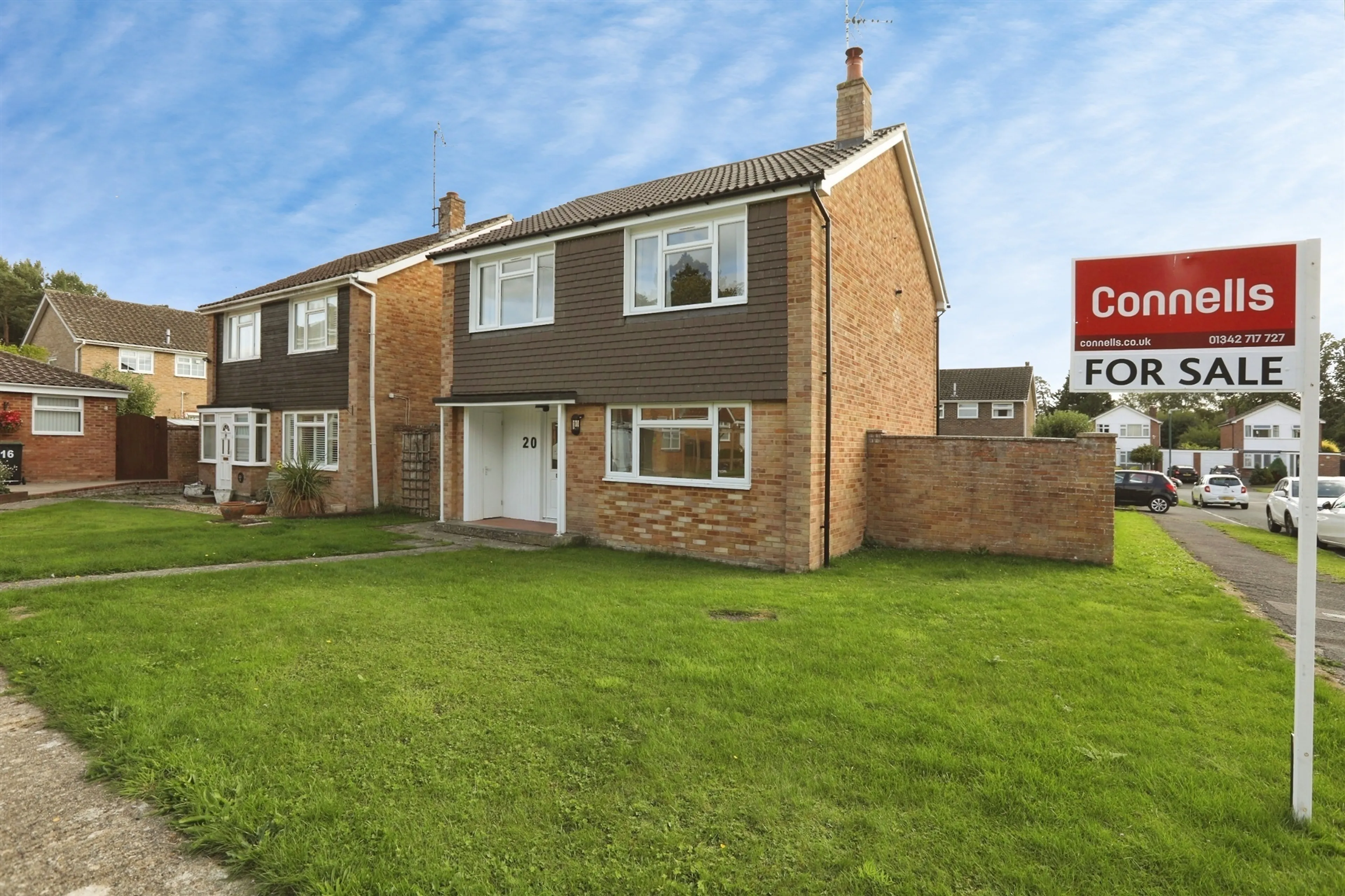 Property at Beechey Way, Copthorne, Crawley