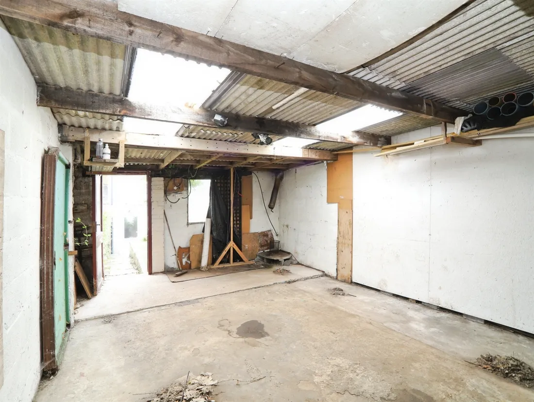 Property photo 24