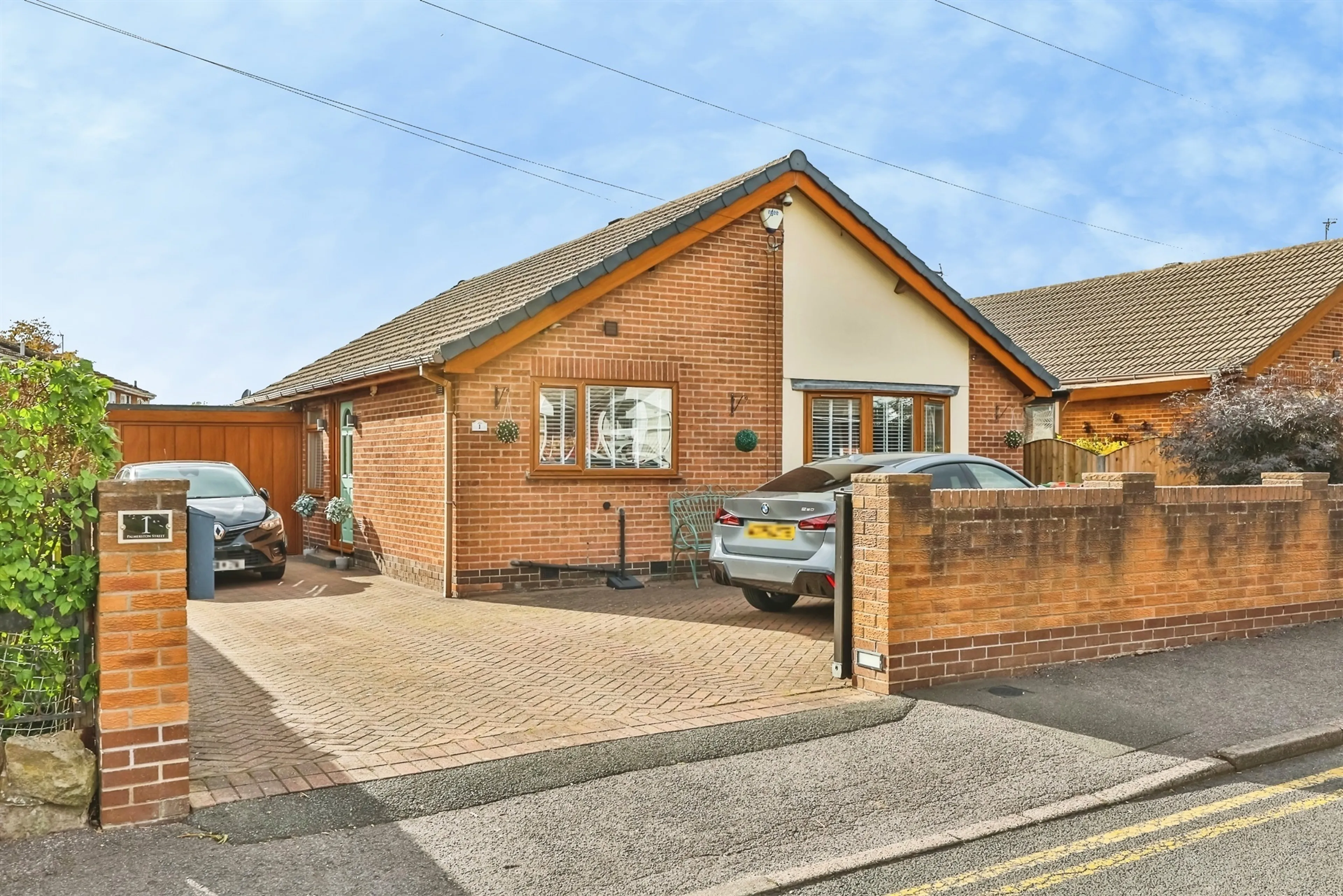 Property photo 0
