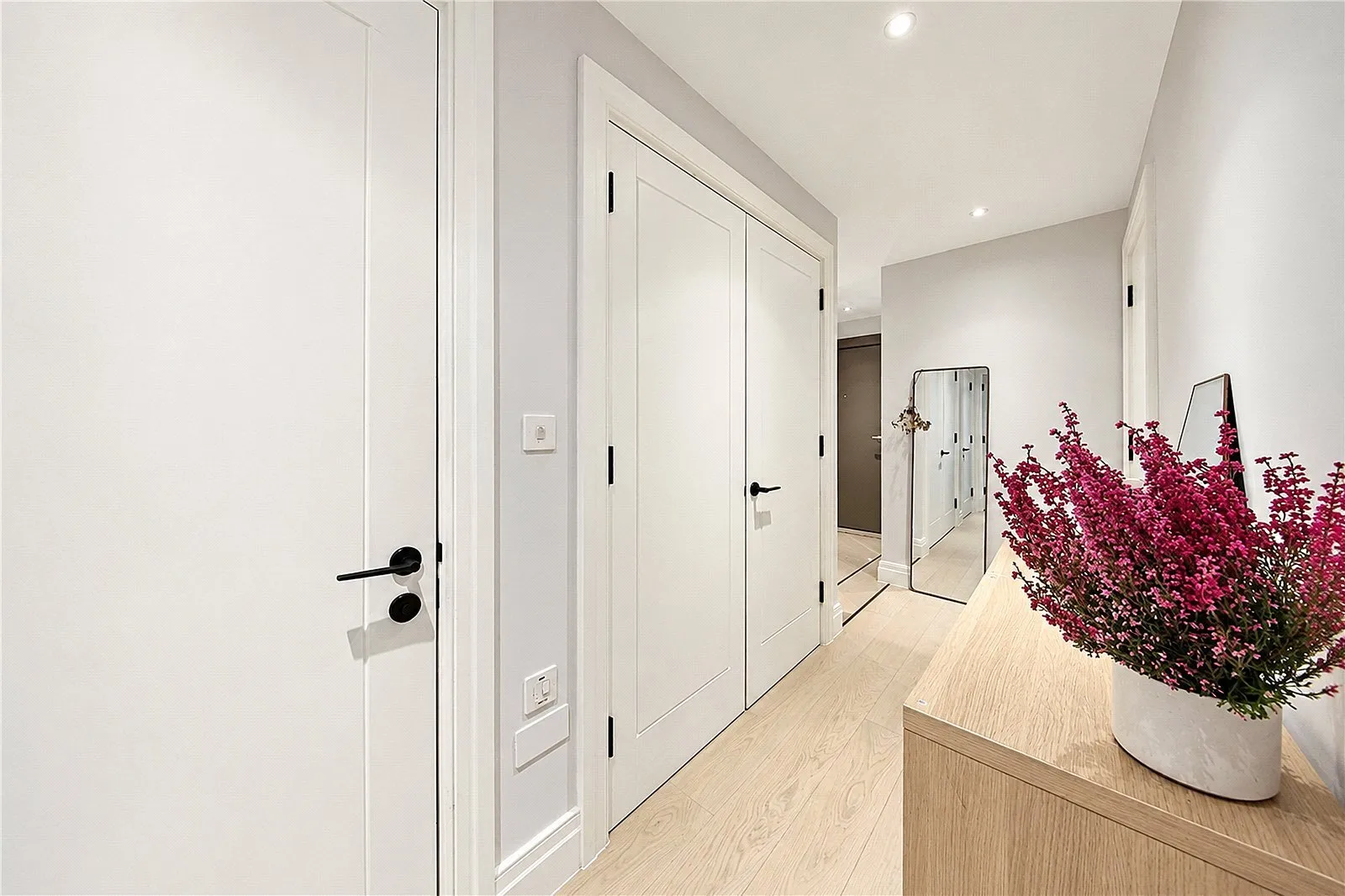 Espalier Gardens, Kilburn, London, NW6