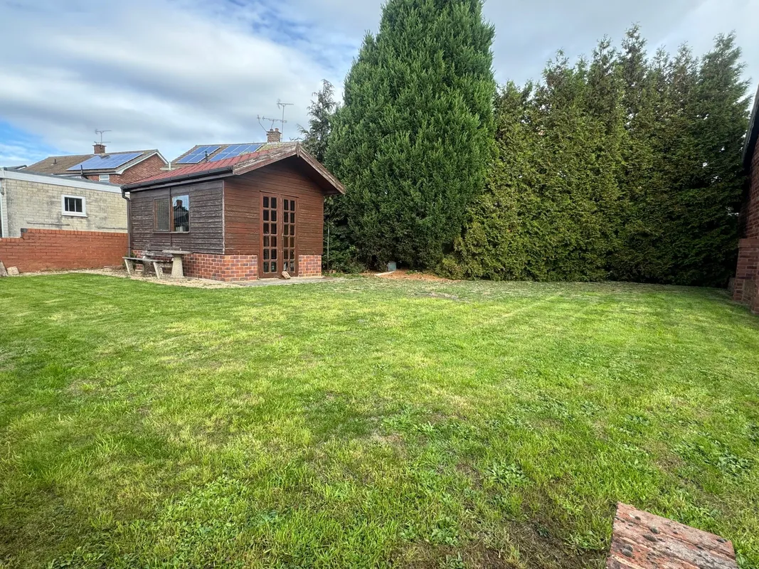 Cedarwood,  Fox Road Whitwell