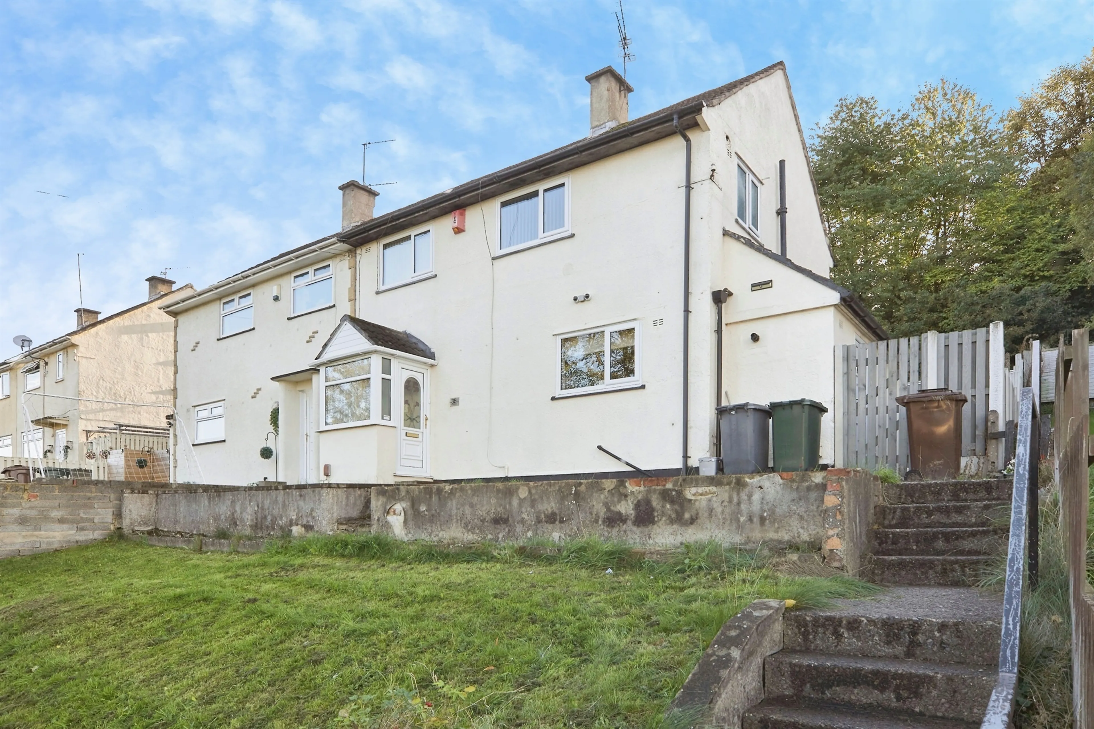 Property at Orchard Grove, Bradford