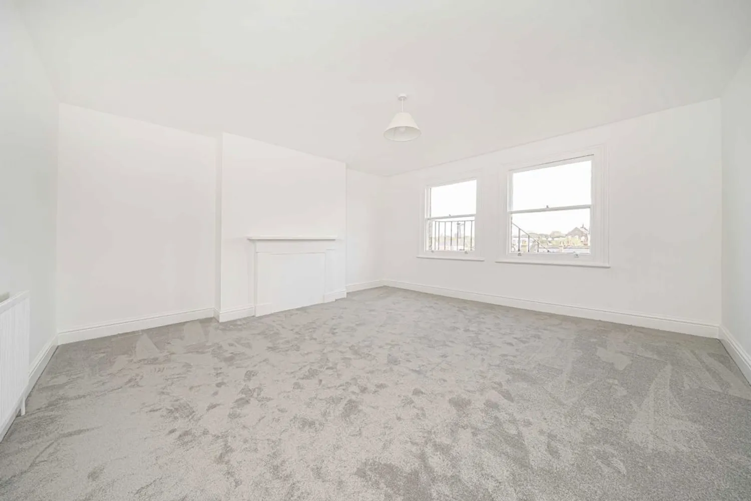 Church Grove, Kingston Upon Thames, KT1 photo 3