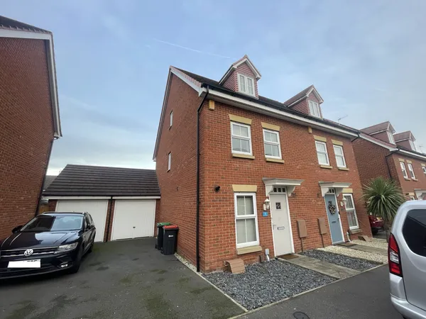 Mandeville Close, Hucknall, NG15 8HQ